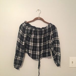 hollister checkered cropped off the shoulder long sleeve shirt